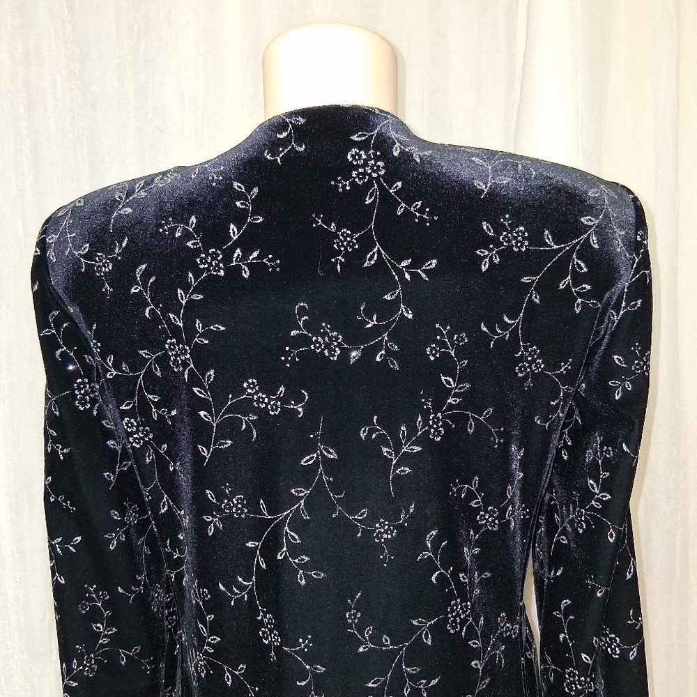 R&M Richards VINTAGE Midnight Velvet Embroidered Jacket 8P With Shoulder Pads - Picture 11 of 15